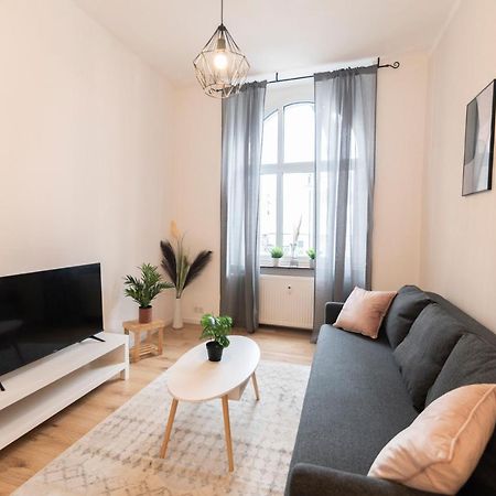 Peter Apartments - Premium Wohnung I 95Qm I 3 Schlafzimmer I Grosses Bad I Kueche I Wohnzimmer I Tv Fulda Eksteriør billede