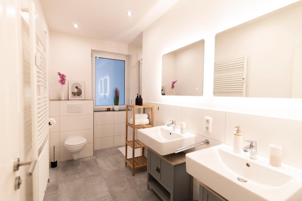 Peter Apartments - Premium Wohnung I 95Qm I 3 Schlafzimmer I Grosses Bad I Kueche I Wohnzimmer I Tv Fulda Eksteriør billede