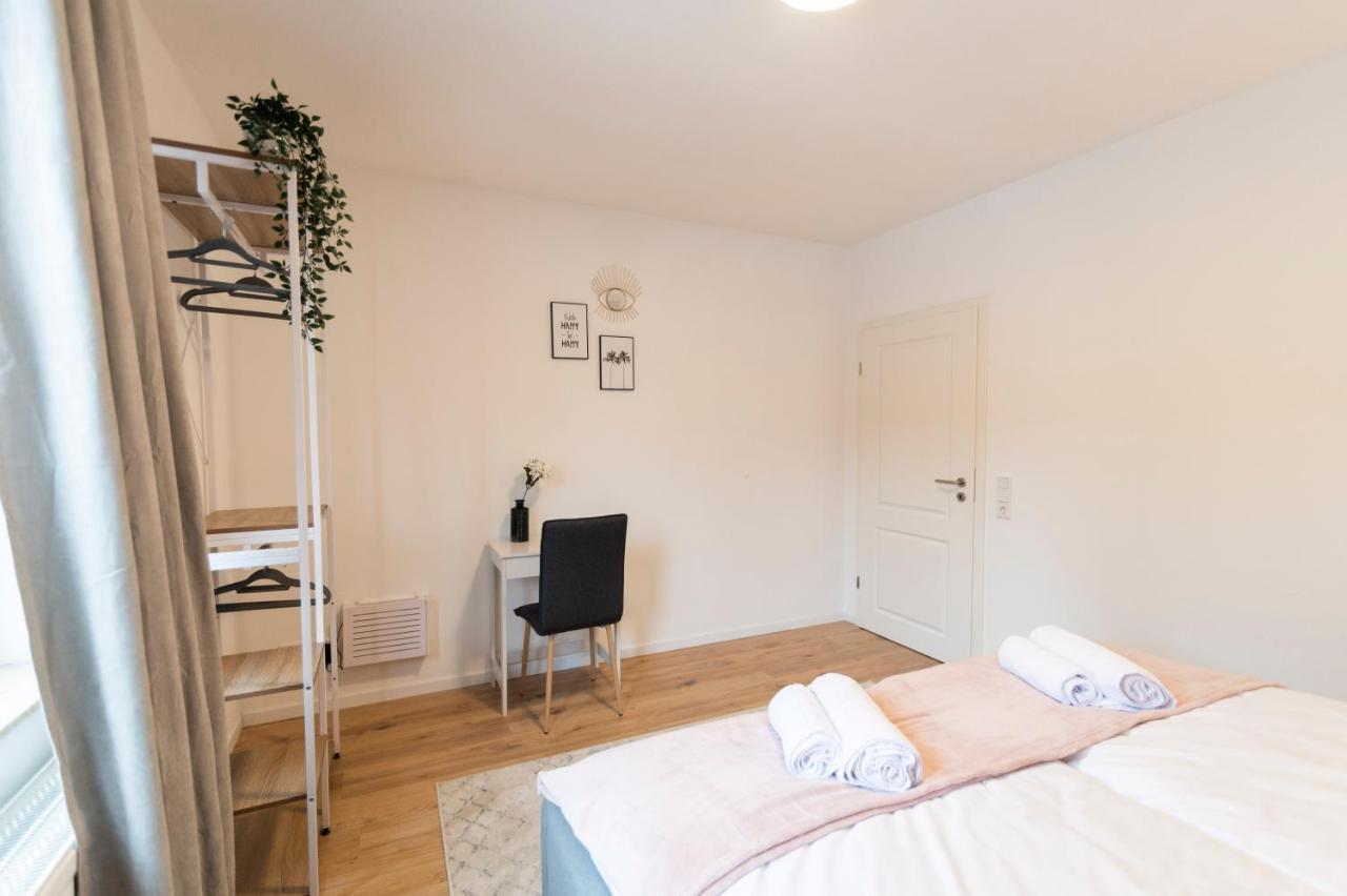 Peter Apartments - Premium Wohnung I 95Qm I 3 Schlafzimmer I Grosses Bad I Kueche I Wohnzimmer I Tv Fulda Eksteriør billede