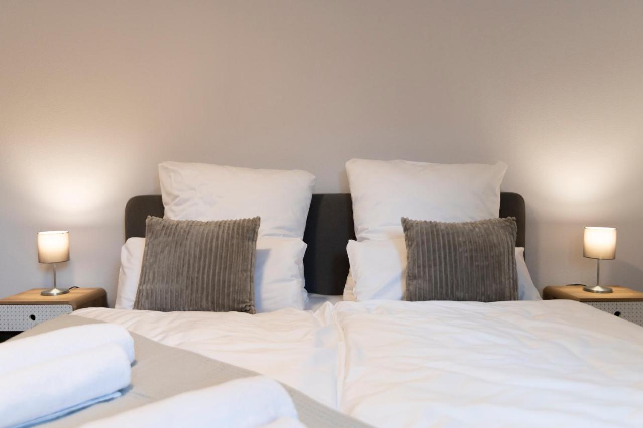 Peter Apartments - Premium Wohnung I 95Qm I 3 Schlafzimmer I Grosses Bad I Kueche I Wohnzimmer I Tv Fulda Eksteriør billede